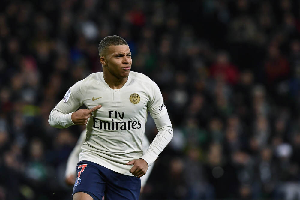 9次两双联盟最多！唐斯10场比赛9次两双 唯一一次因得分未上双